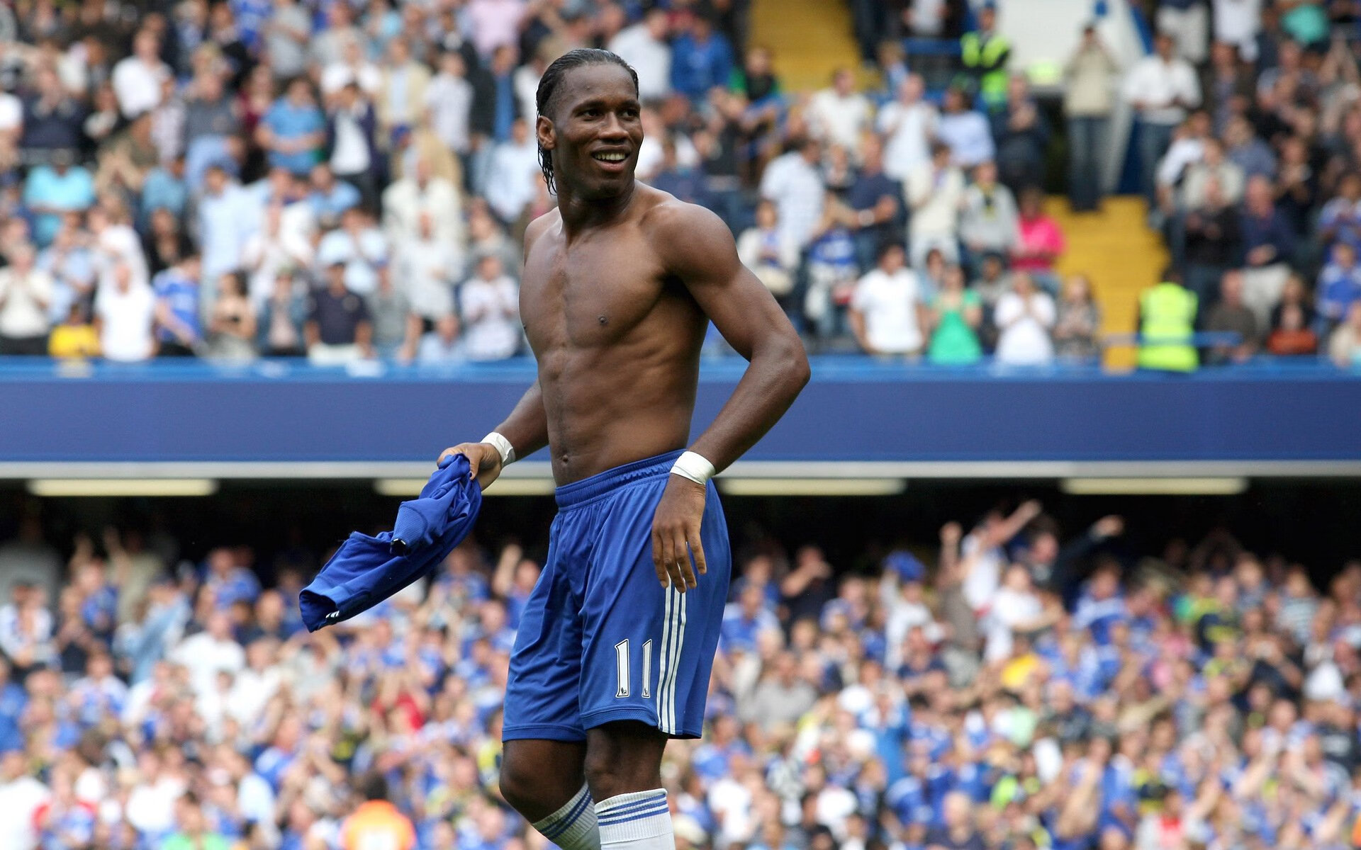 【智能化裁判系统】机器人裁判对传统裁判的冲击与融合，机器人裁判员