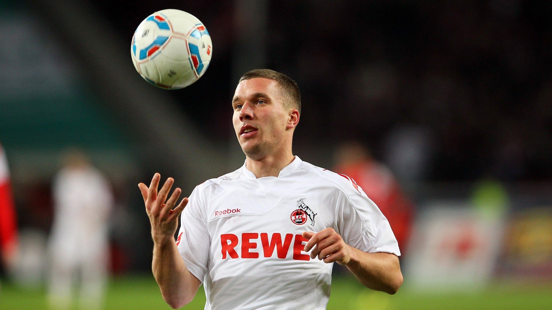 热刺2-1纽卡斯尔，主场取胜